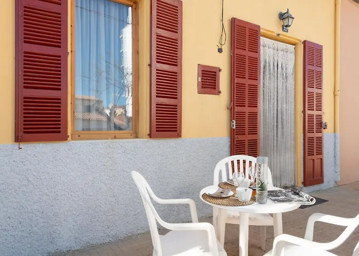 Gemuetliches Stadthaus Am Strand- 100 M Vom Von Picafort Entfernt By Interhome Hébergement de vacances