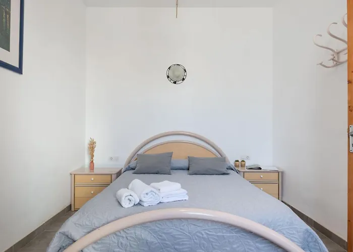 Gemuetliches Stadthaus Am Strand- 100 M Vom Von Picafort Entfernt By Interhome *