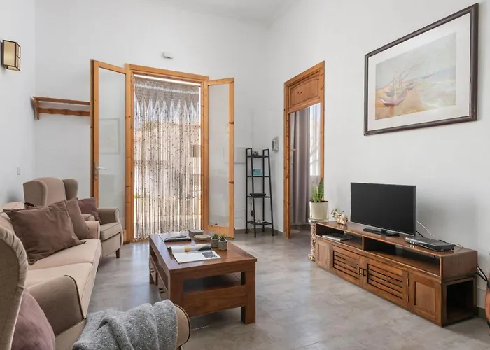 Gemuetliches Stadthaus Am Strand- 100 M Vom Von Picafort Entfernt By Interhome * Can Picafort (Mallorca)